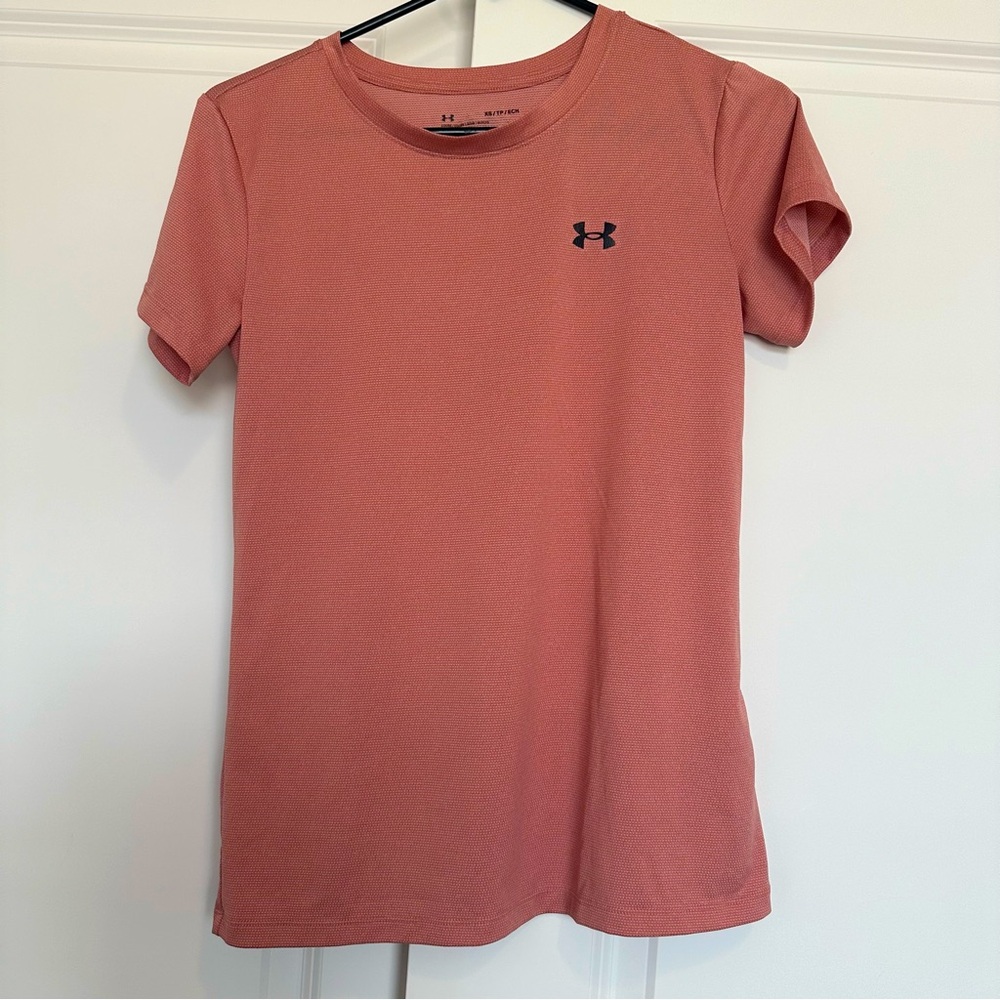Under Armour Women's Pink Performance Short Sleeve Tee
